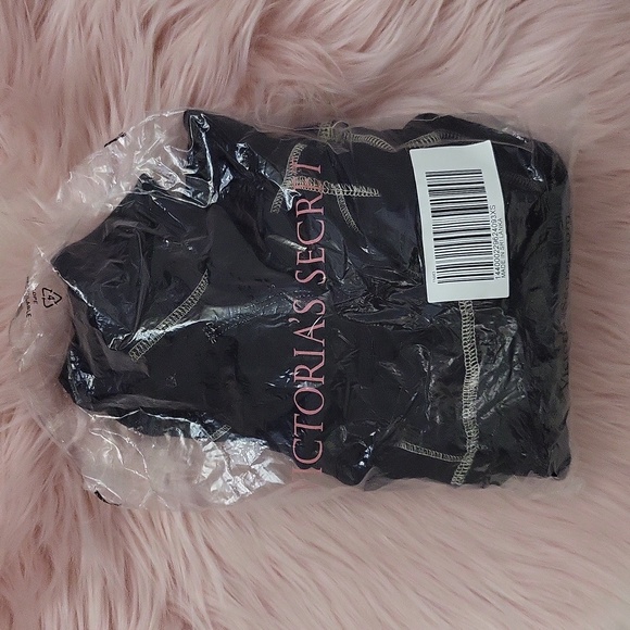 Brand New VICTORIA'S SECRET HOODIE Tee Shirt-XS - Picture 8 of 8
